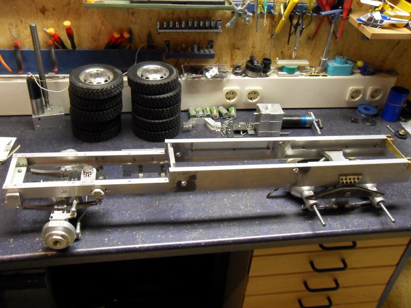 Mein 2 Truck Rohbau Rahmen Achsen Helges Modellbau de Mein 2 Truck Rohbau Rahmen Achsen Helges Modellbau de